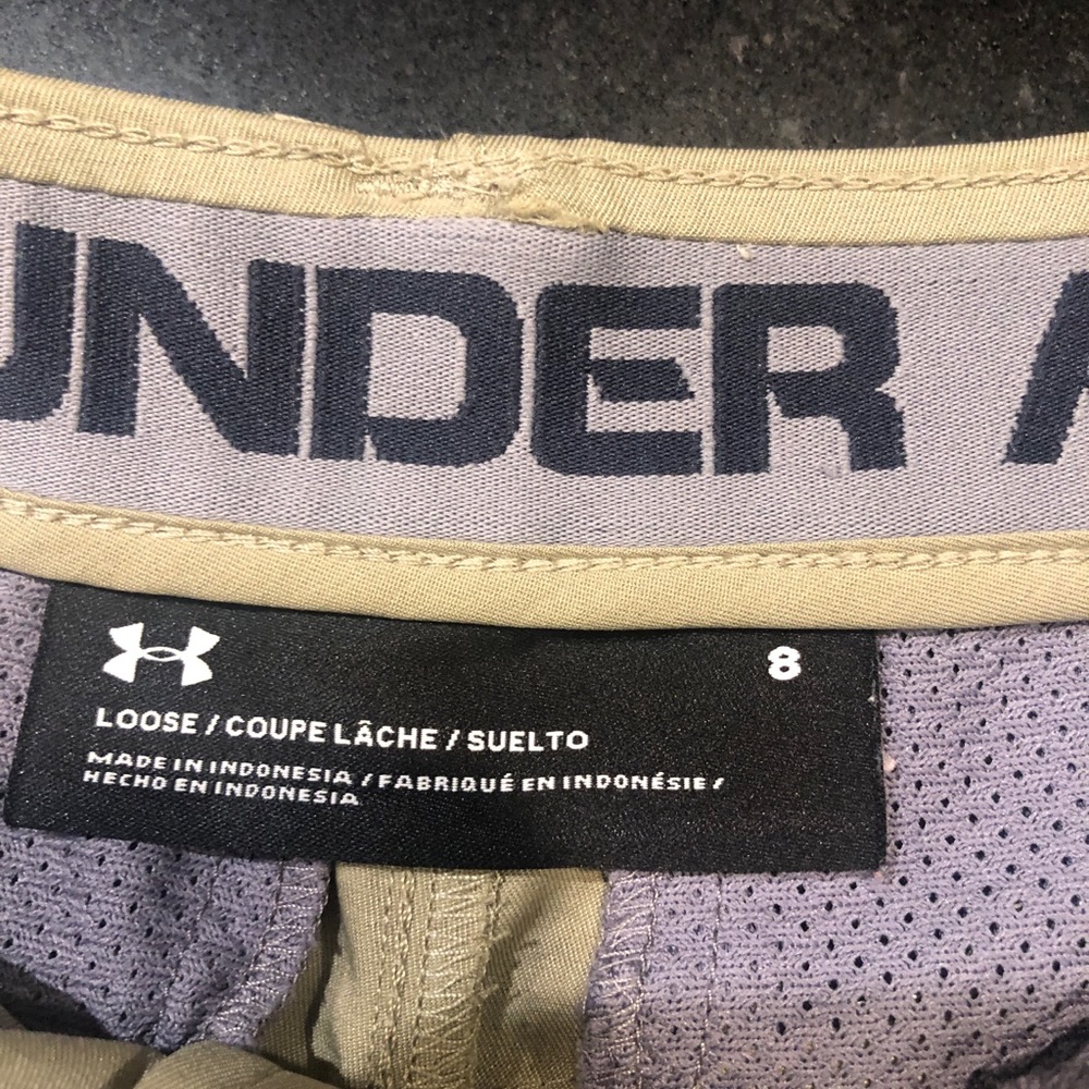 Boys UA shorts. Size 8 loose fit. Tan.